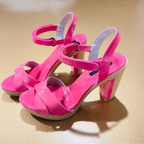 Theory Bubblegum Pink Patent Leather Platform Block Heel Women’s 36.5 - Picture 5 of 8